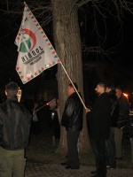 Jobbik színrelép